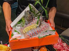 -领鲜天下·焗海鲜·花胶鸡(天目里店)