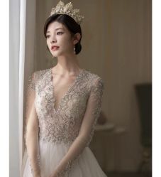 -GRACE KELLY婚纱与礼服(北京店)