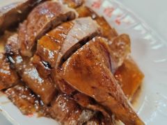 招牌烧鹅-禄源公·老莞诚饭店