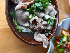 -周记翘脚牛肉