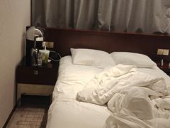 -上海龙之梦万丽酒店