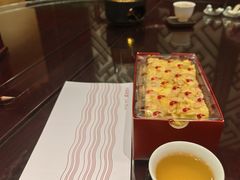 -白天鹅宾馆·美食屋