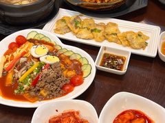 -釜山豚骨汤饭(芝罘万达广场店)