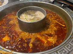 -杨肥肠火锅大排档(火车站花园店)