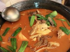 -霄汉牛三鲜湖北砂锅菜(万松园2店)