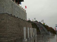 -定都峰