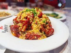 -肥肥虾庄·金牌油焖大虾(首义路店)