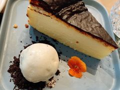 巴斯克芝士流心蛋糕-La Maison 夜来香(进贤路店)