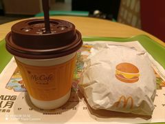 -麦当劳(百联西郊购物中心店)