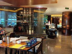 -岷山饭店-芝芝自助餐厅