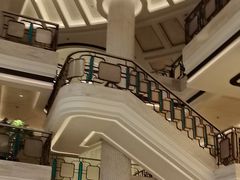 -浅深(世茂滨江精品店)