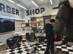 -Devilhands Barbershop男士理容店