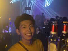 -欧米亚派对酒吧(绵阳店)