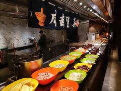 -岷山饭店-芝芝自助餐厅