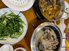 -鹤乡东北菜(崮山路店)