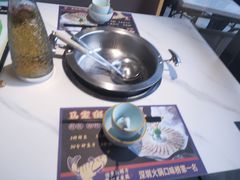 -马家斑.鲜鱼火锅(松湖万科店)