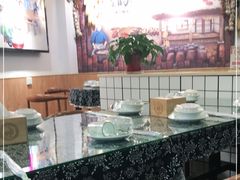 大堂-八两八金·莱芜特色炒鸡(市南漳浦路店)