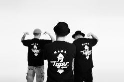 点击看大图 -TIGERBARBERSHOP 老虎男士理发店