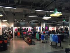 -NIKE常州永宁换季优惠店