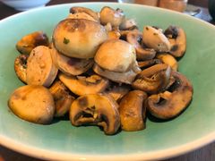 -MONICH牛排融合餐厅(和义大道购物中心店)