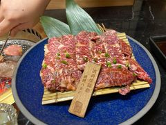 -山川小町·极番烧肉(新地假日广场店)