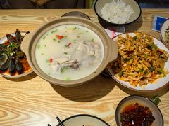 -叁煨蹄花·下饭盐帮菜(人民广场店)
