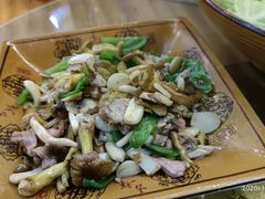 -邛海风味特色菜馆
