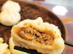 猪肉灌汤包-草包包子铺1937(普利街店)