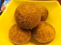 -BHC炸鸡(明洞总店)