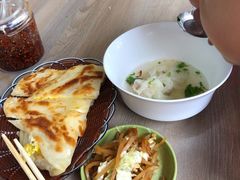 -石门侯·石门馄饨侯(革新北街店)