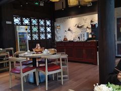 大堂-东门口涮肉·砂锅·烤串(老门东店)