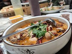 -蔼若春.传承三十年云南菜(金碧公园店)