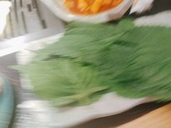 -臻牛烤肉