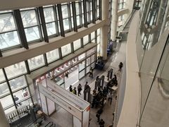 -上海跨国采购会展中心