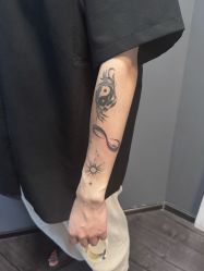 -刺客纹画·纹身·洗纹身·穿孔饰品