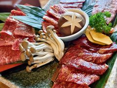 -炼火烤肉店