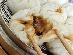 牛肉大葱包子-李小老烧饼(常营民族家园店)