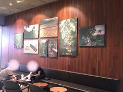 大堂-星巴克(广州百信广场东区店)