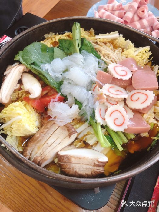 寿喜屋日式定食寿喜锅图片