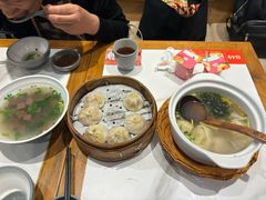 -馋三尺蟹粉小笼(人民广场店)