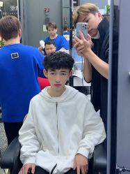 -藤野造型专业烫染接发