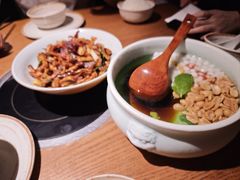 -吃饭皇帝大土家民族菜(荟聚店)