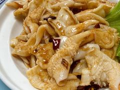 -崴海渔村(虹梅路店)