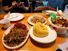 香辣肉丝-姥姥家春饼店(惠新东街店)