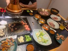-臻牛烤肉