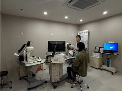 -上海大学附属上海和平眼科医院