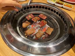 -日进一片海.生腌海鲜火锅.宵夜烧烤(三里屯总店)