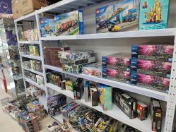 -玩动奇季品牌玩具超市