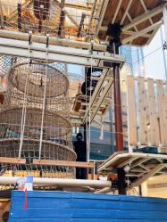 -PIPIKINGDOM皮皮王国欢乐号(欢乐海岸购物中心店)