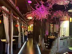 -韵秋荷(宝山龙湖天街店)